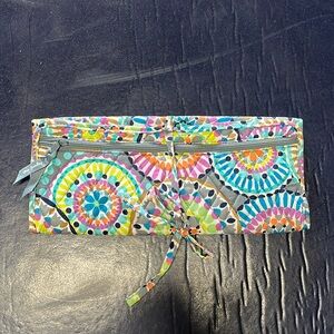NEW! Vera Bradley Curling and Flat iron cover in Sunny Medallion